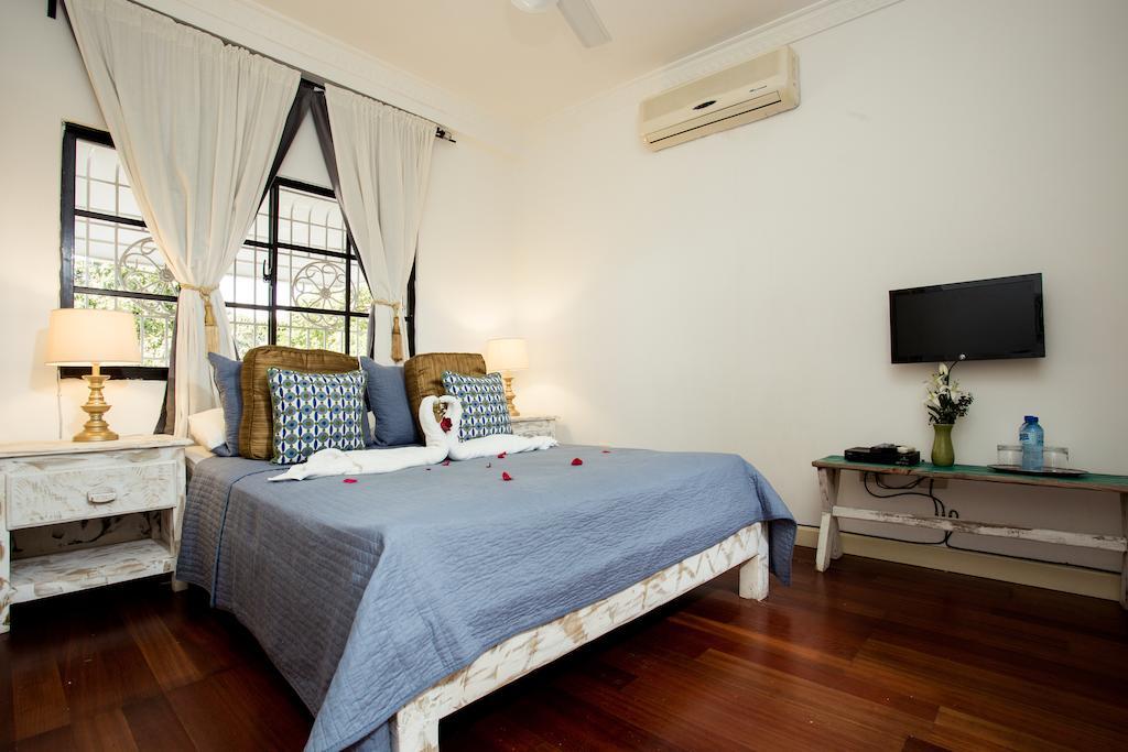 Hotel Portes 9 Saint-Domingue Chambre photo