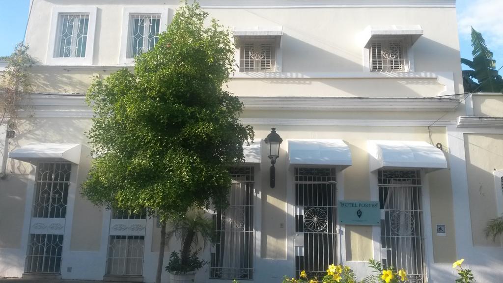 Hotel Portes 9 Saint-Domingue Extérieur photo