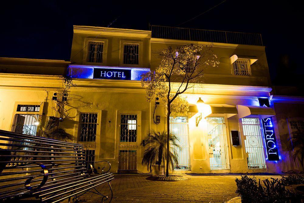 Hotel Portes 9 Saint-Domingue Extérieur photo