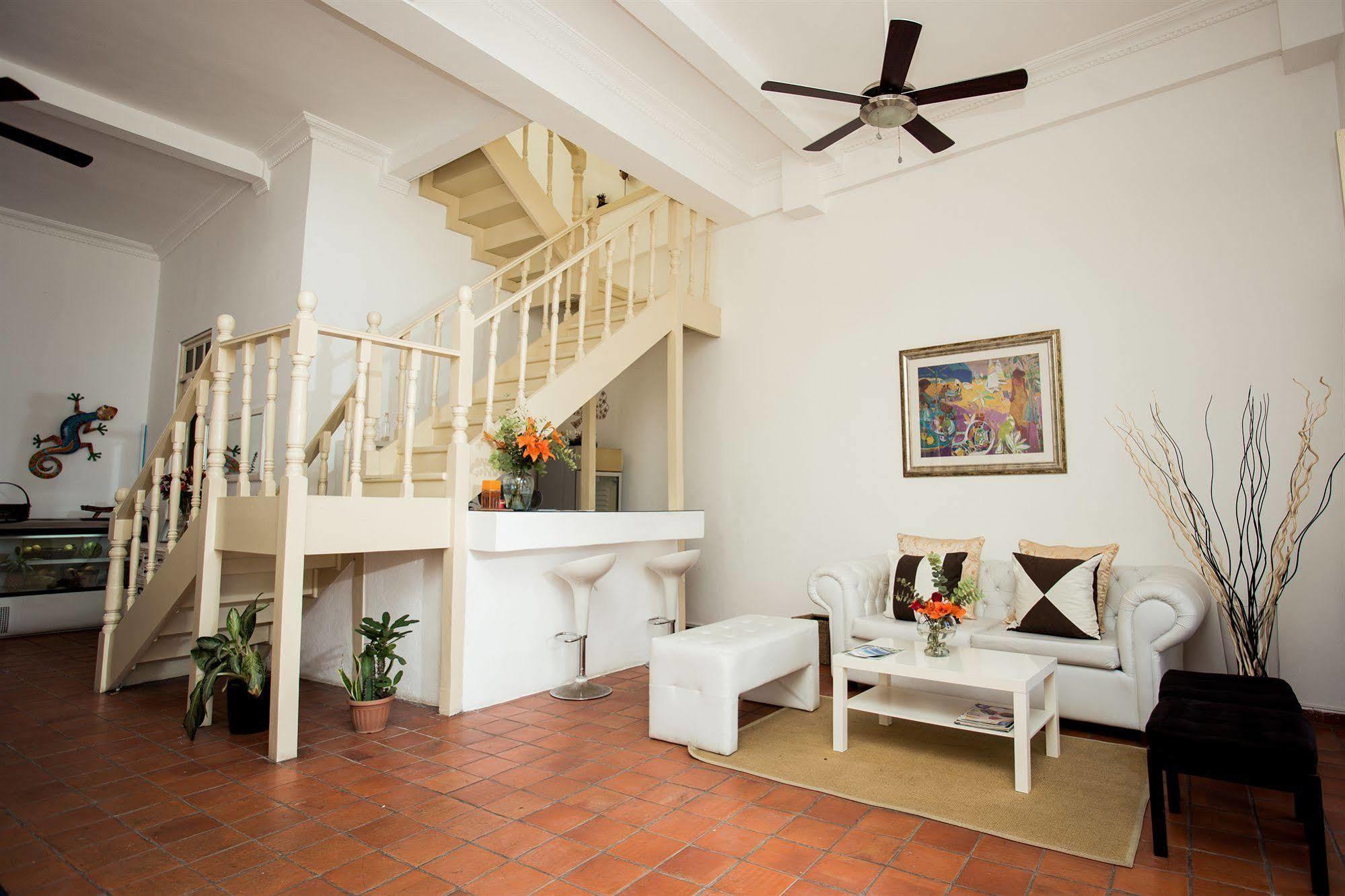 Hotel Portes 9 Saint-Domingue Extérieur photo