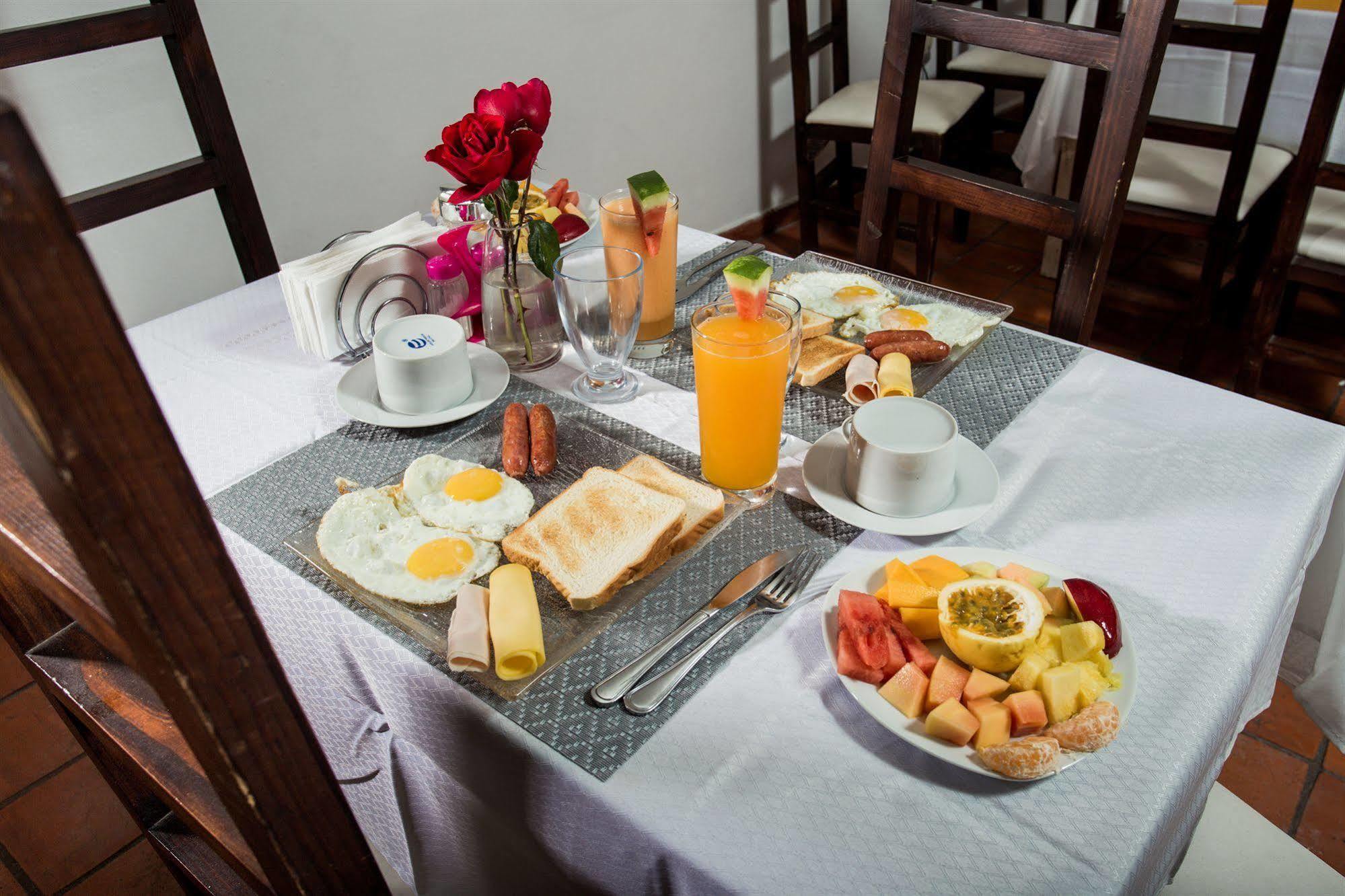 Hotel Portes 9 Saint-Domingue Extérieur photo